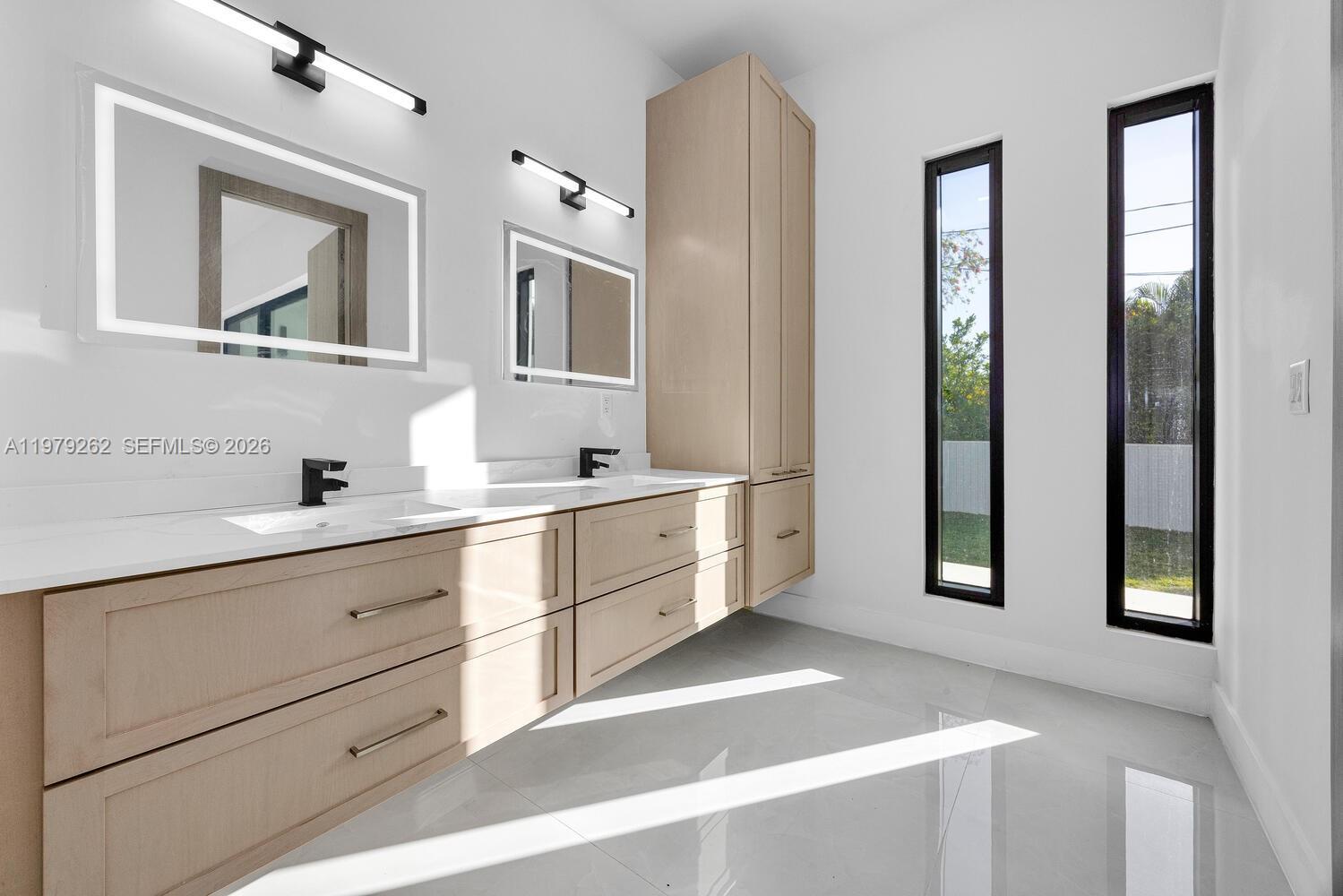 EDGEWATER PARK AMD PL - Residential