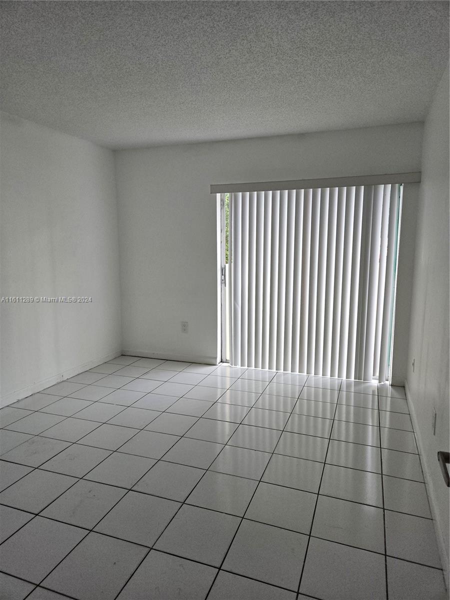 Kings Crk Condo South - Residential Lease