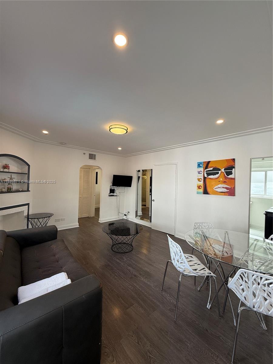 LINCOLN SUB - Residential Lease