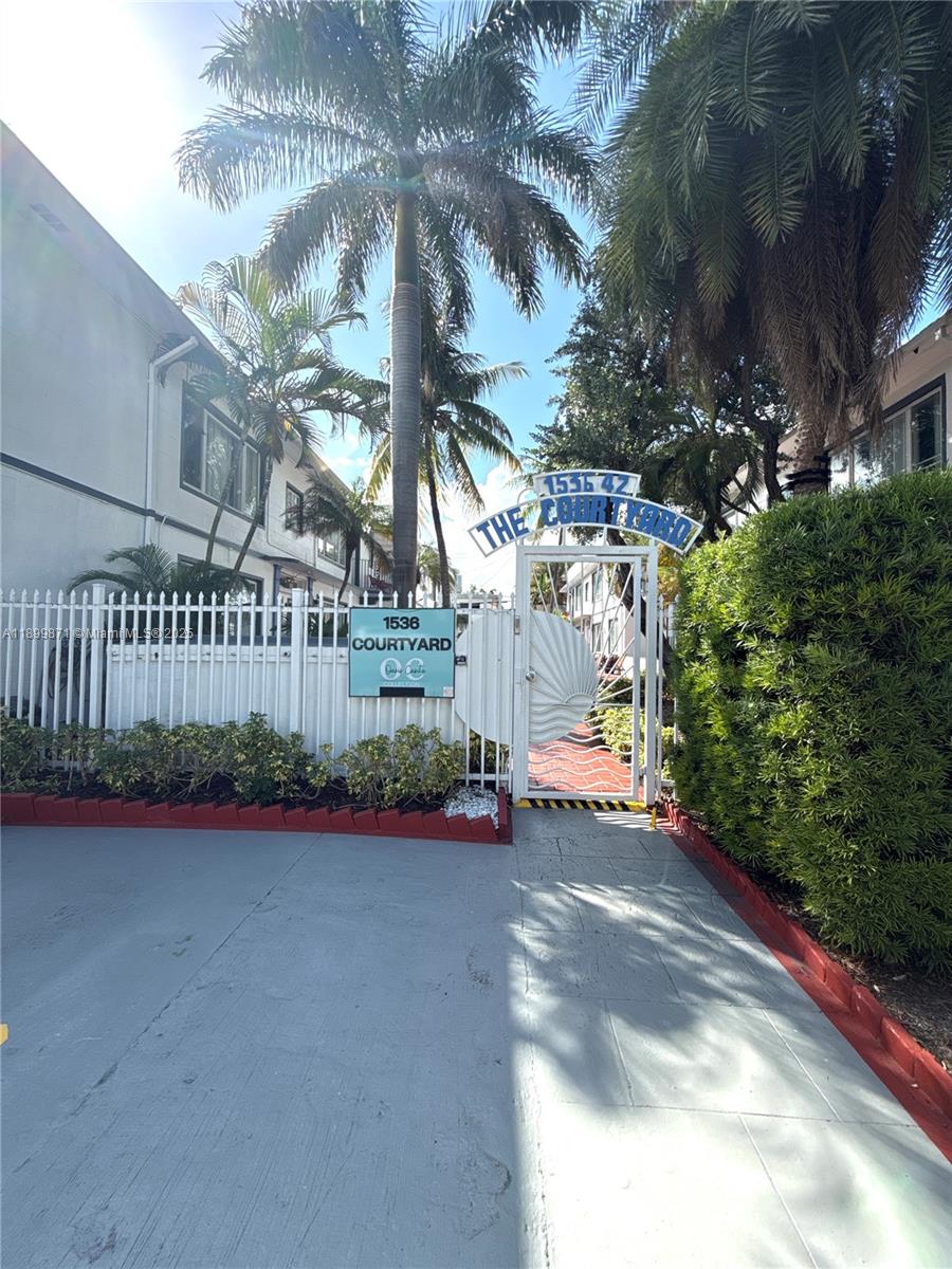 LINCOLN SUB - Residential Lease