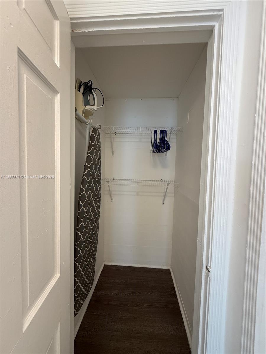 LINCOLN SUB - Residential Lease