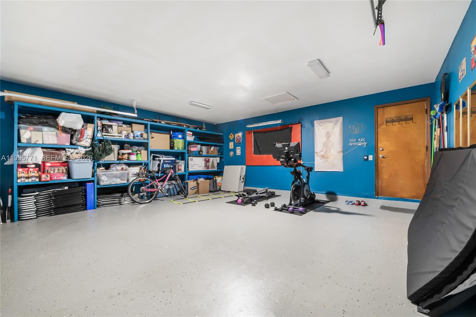 COUNTRY WALK SEC 6 - Residential