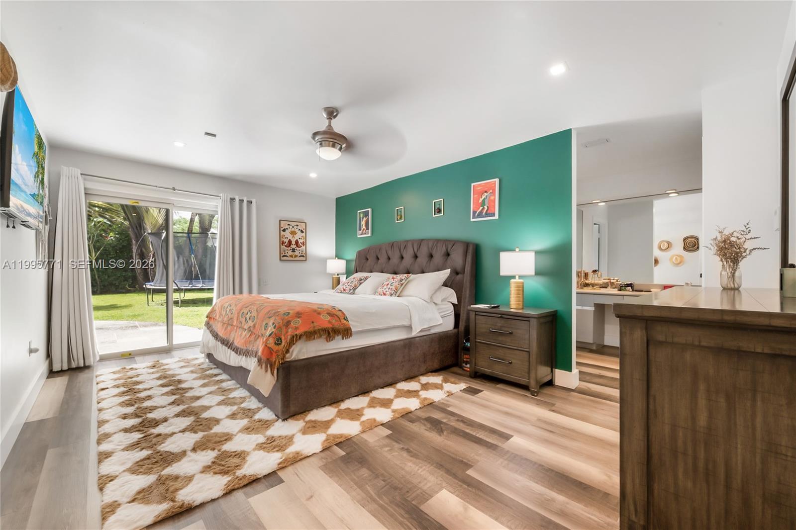 COUNTRY WALK SEC 6 - Residential