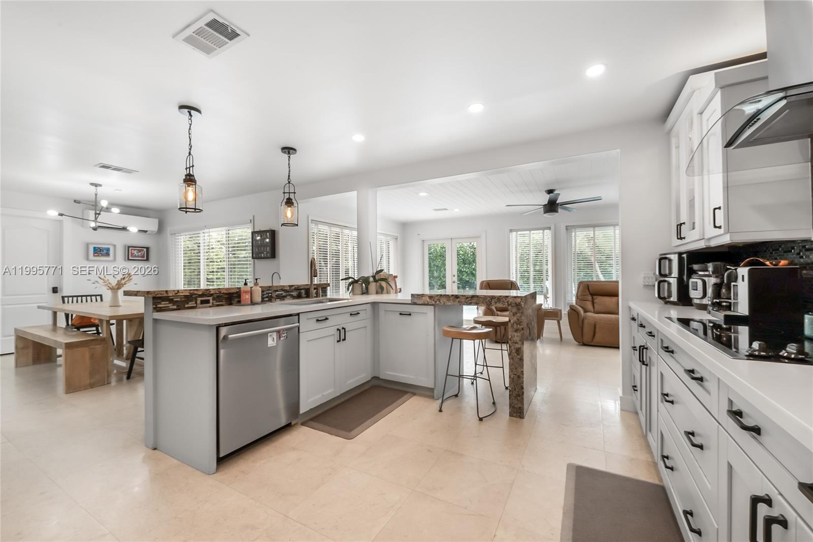 COUNTRY WALK SEC 6 - Residential