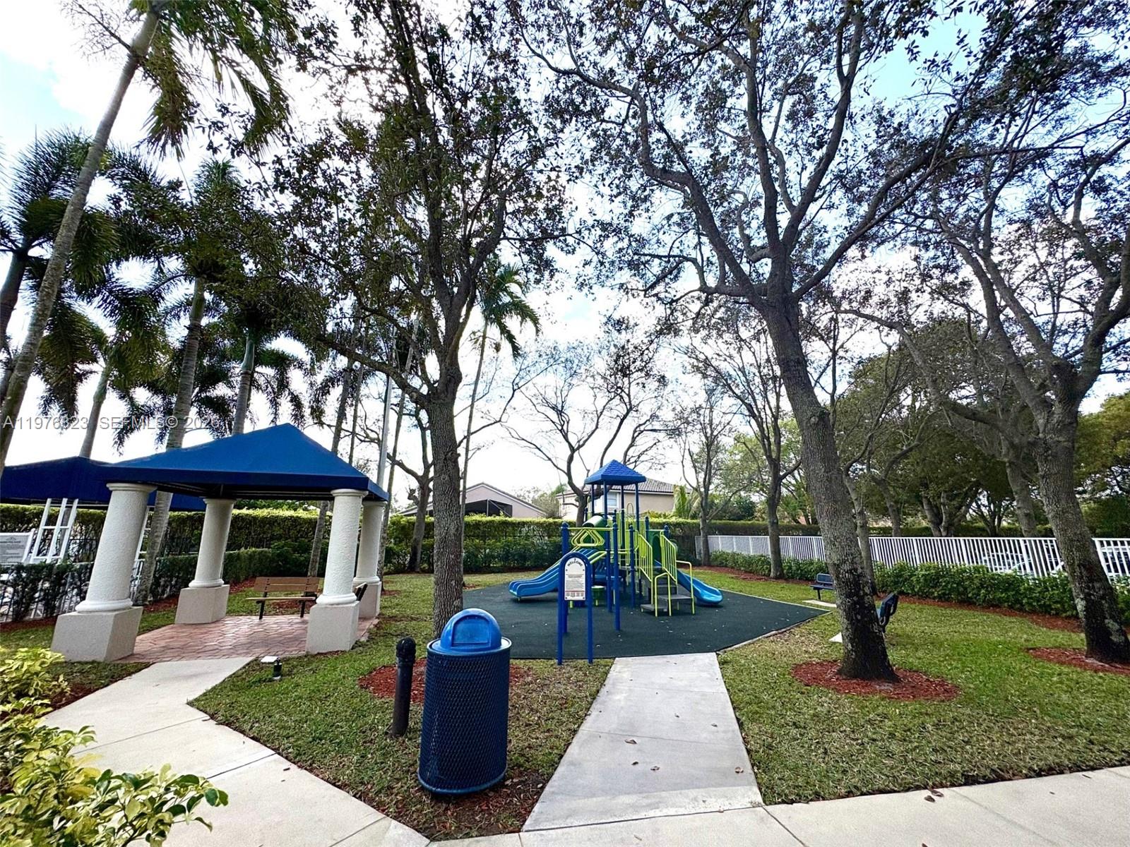 PEMBROKE FALLS PHASE 7 - Residential Lease