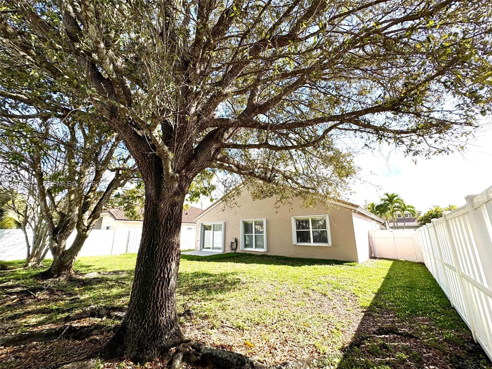 PEMBROKE FALLS PHASE 7 - Residential Lease