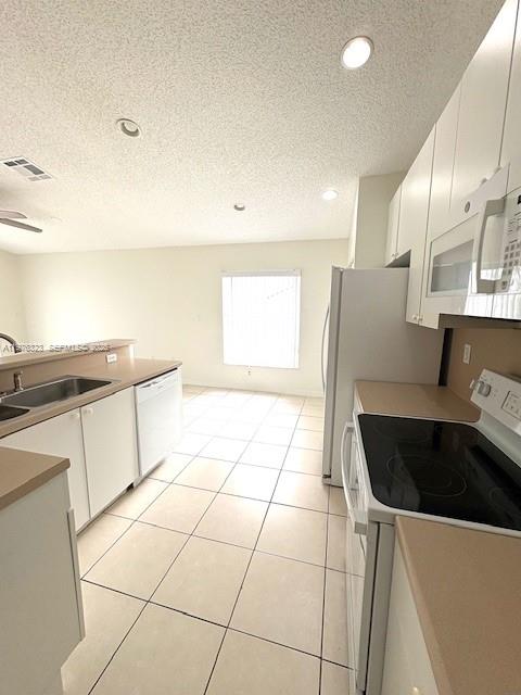 PEMBROKE FALLS PHASE 7 - Residential Lease