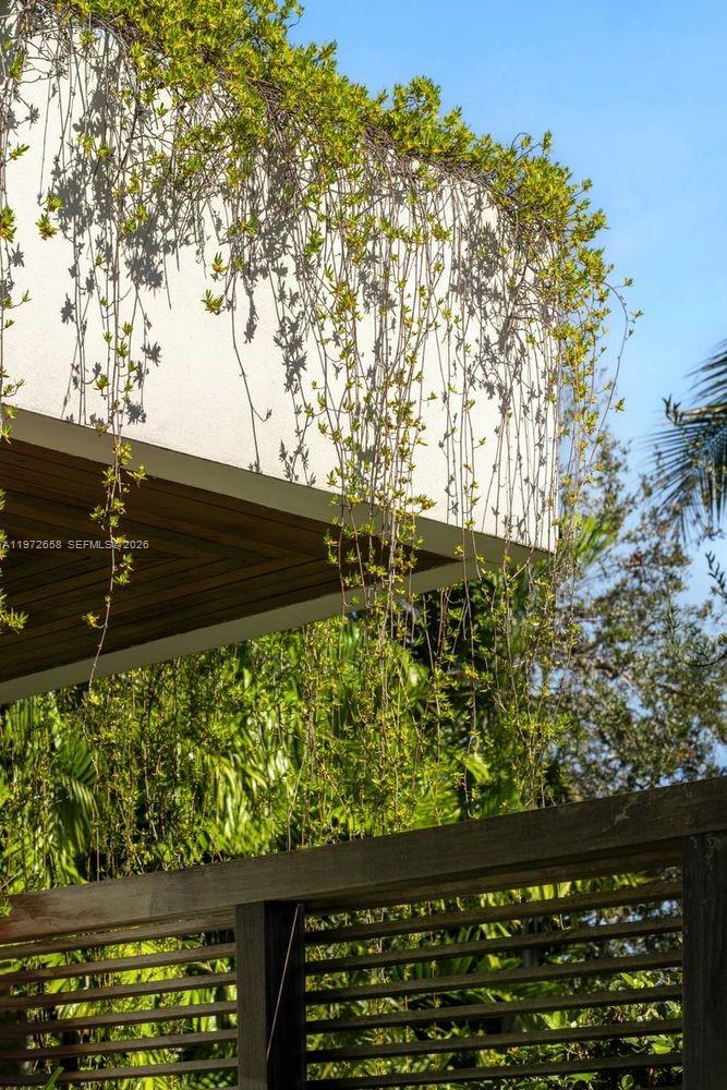 SUNRISE HARBOUR REV PL - Residential