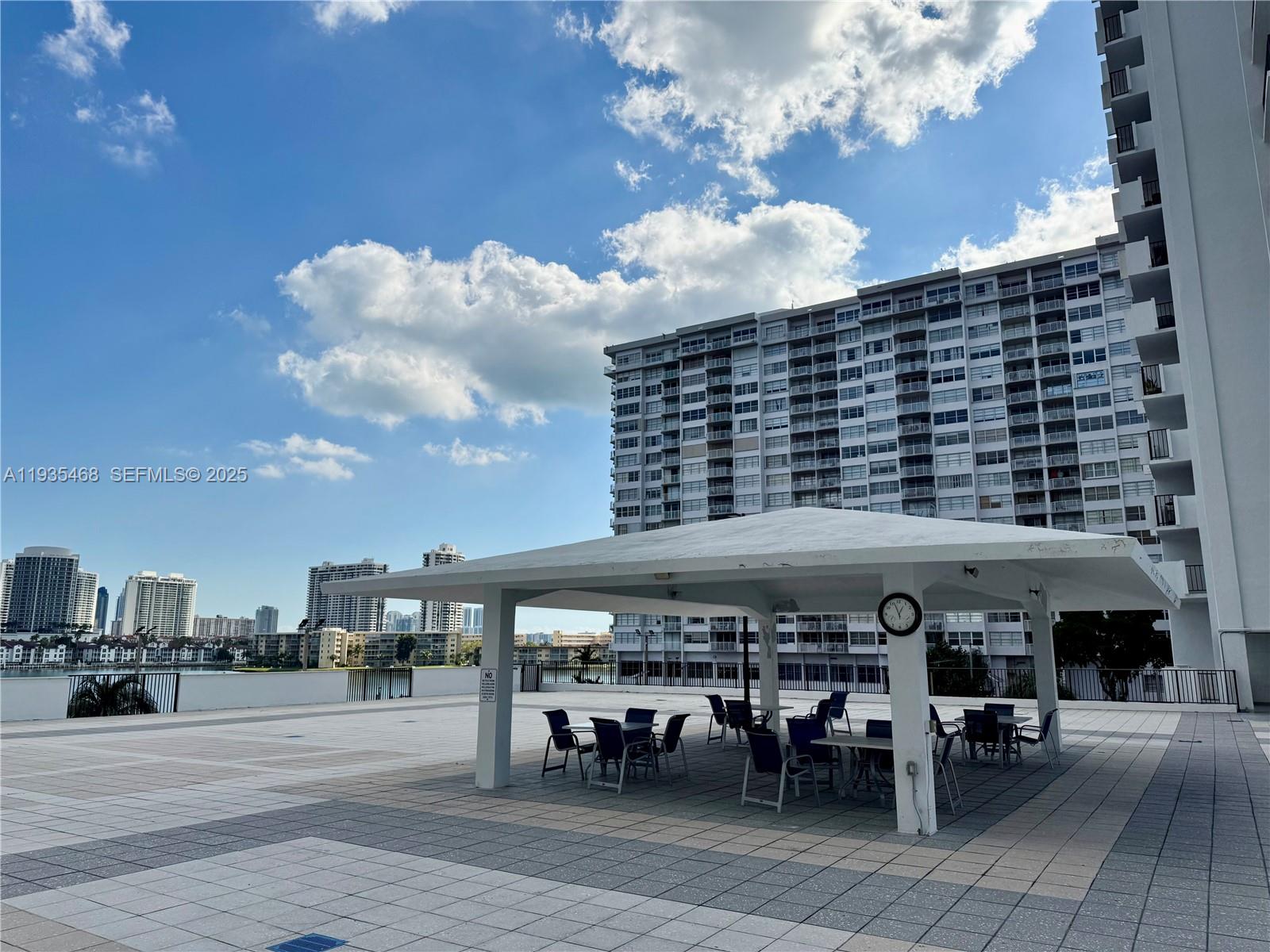 COMMODORE PLAZA CONDO - Residential