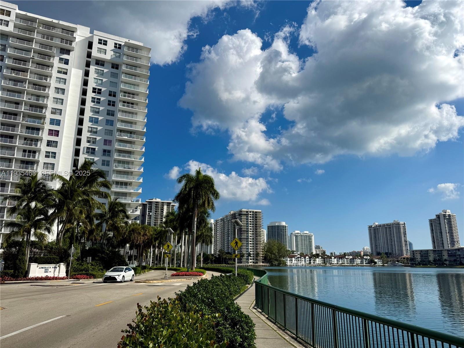 COMMODORE PLAZA CONDO - Residential