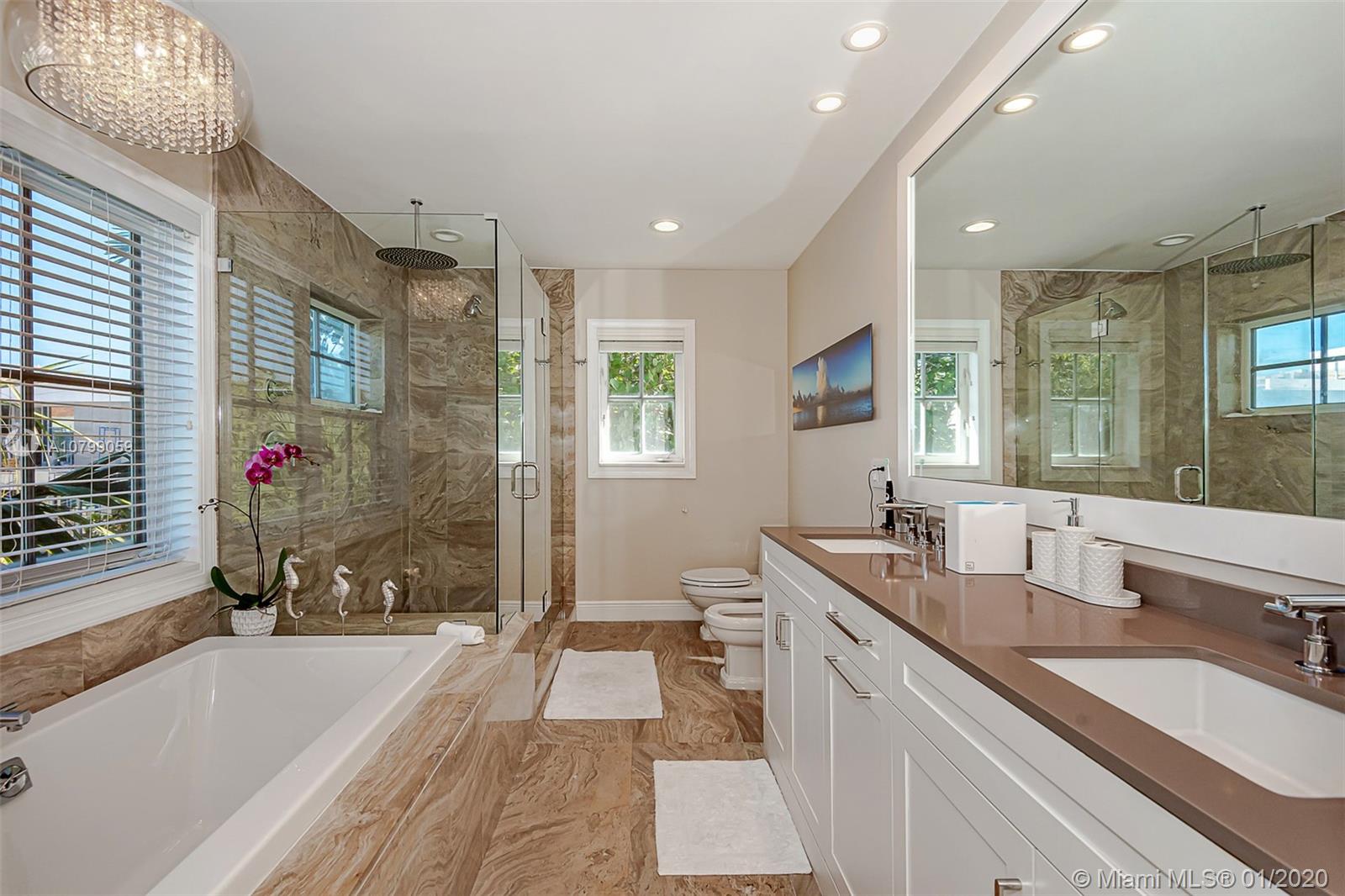 HOLIDAY COLONY - Residential