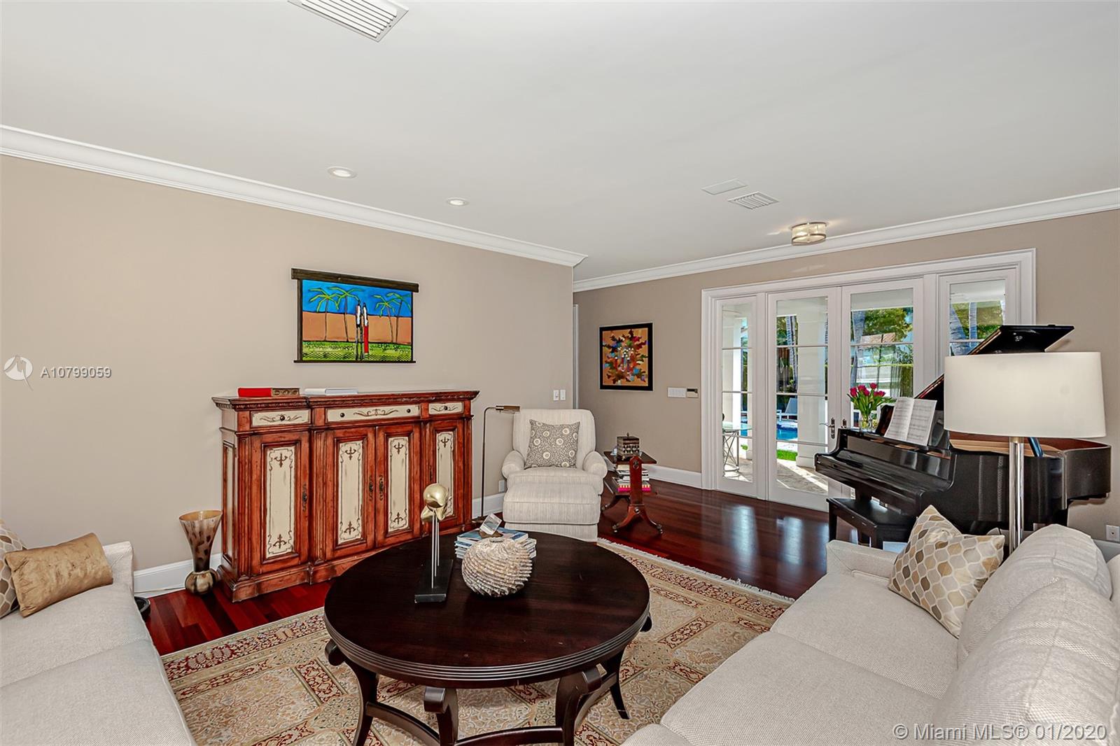 HOLIDAY COLONY - Residential