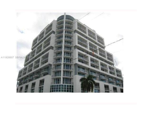CITY 24 CONDO - Residential Lease