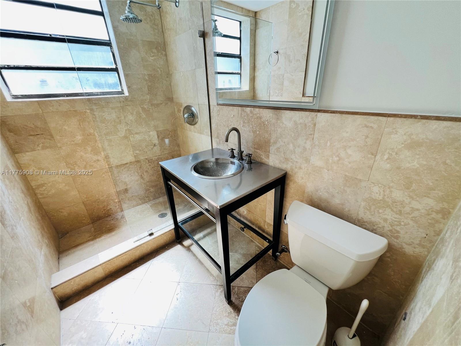 LINCOLN TERRACE SUB - Residential Lease