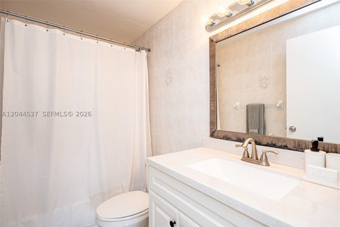 Tiny photo for 5601 Collins Ave #1517, Miami Beach, FL 33140 (MLS # A12044537)
