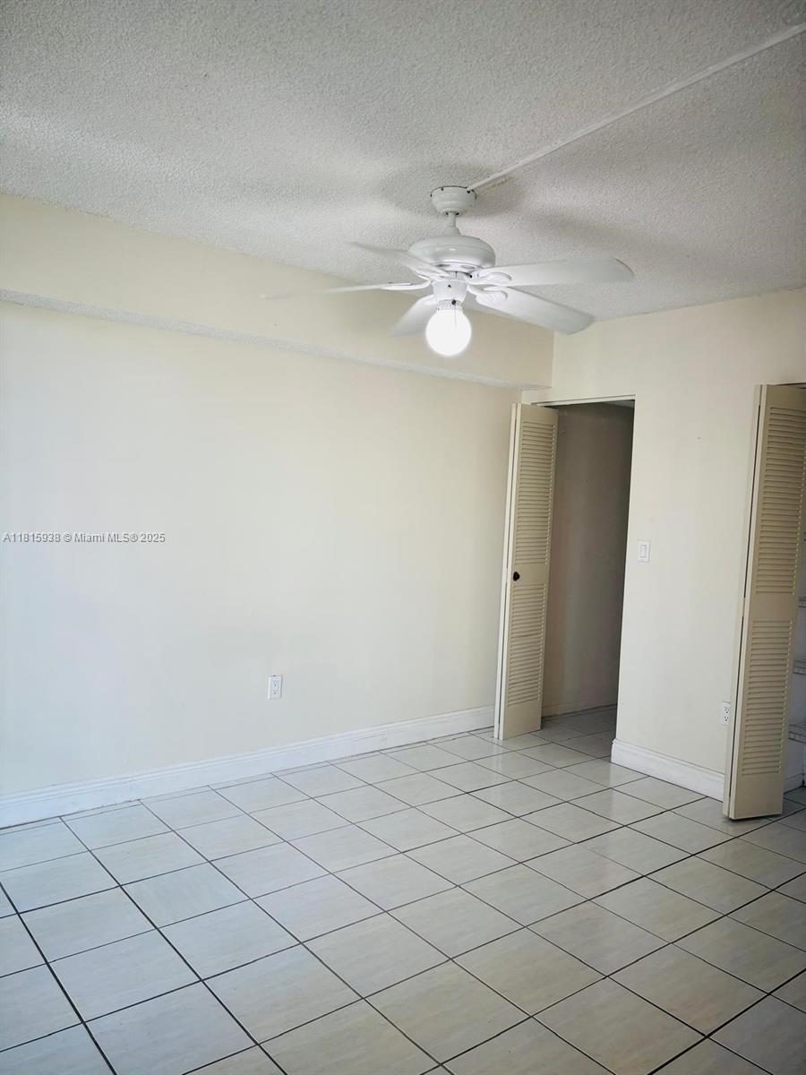 CORAL TOWERS CONDO - Residential