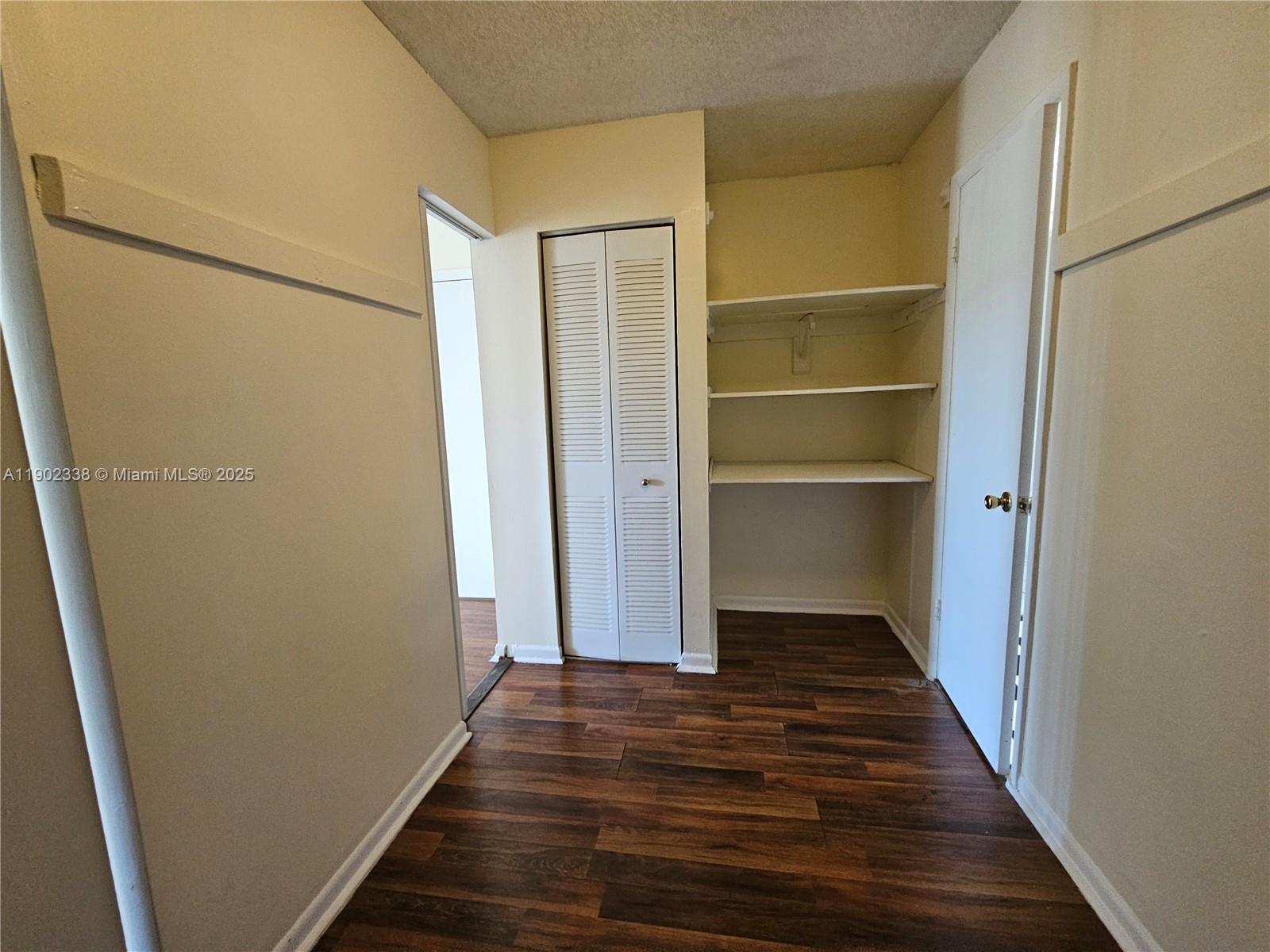 BROOKFIELD SQUARE CONDO - Residential