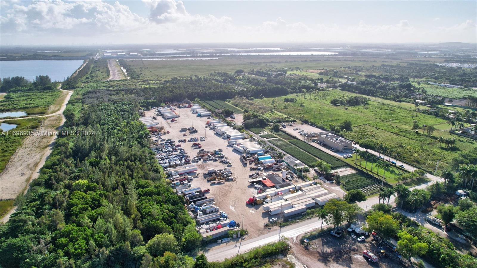 FLA FRUIT LAND CO SUB - Land