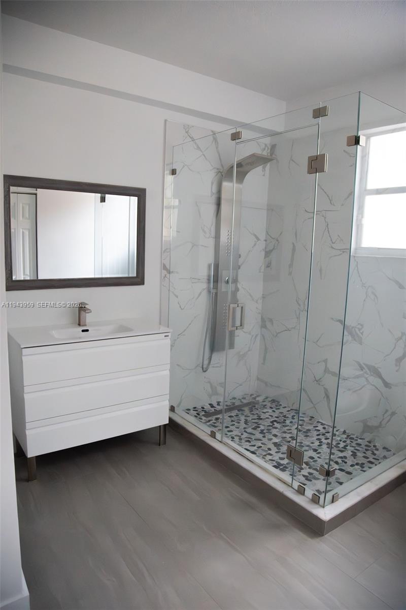 SOMERSET II SOUTH - Residential