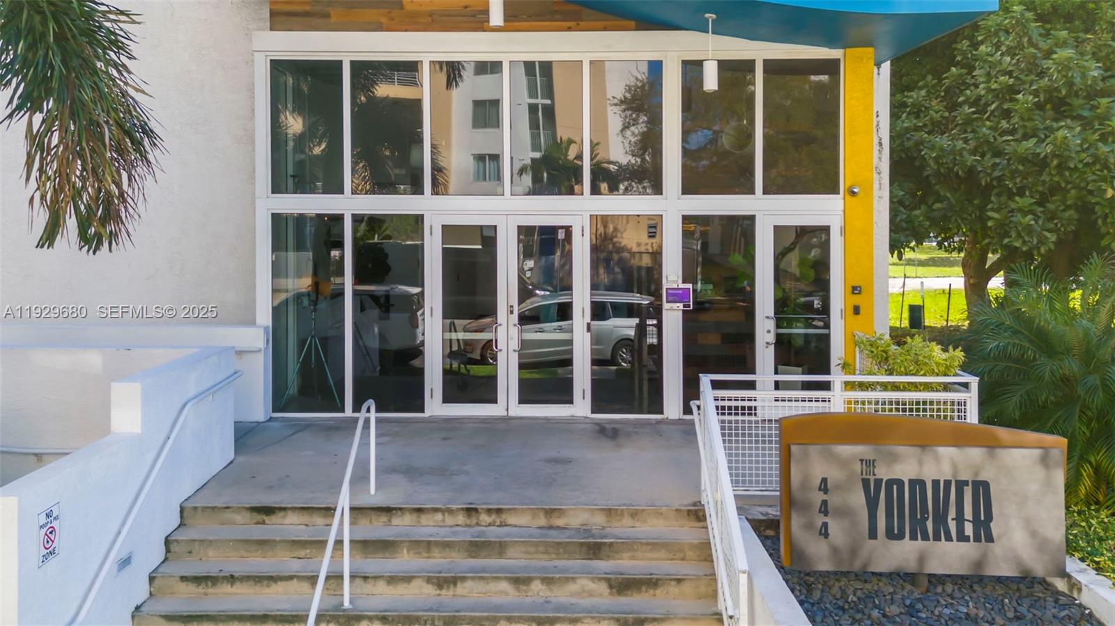 THE YORKER CONDO - Residential