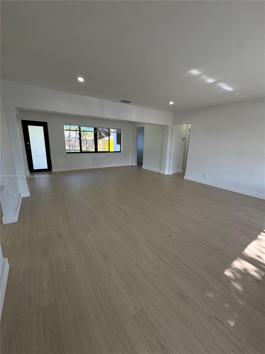 421 SW 11th Ave