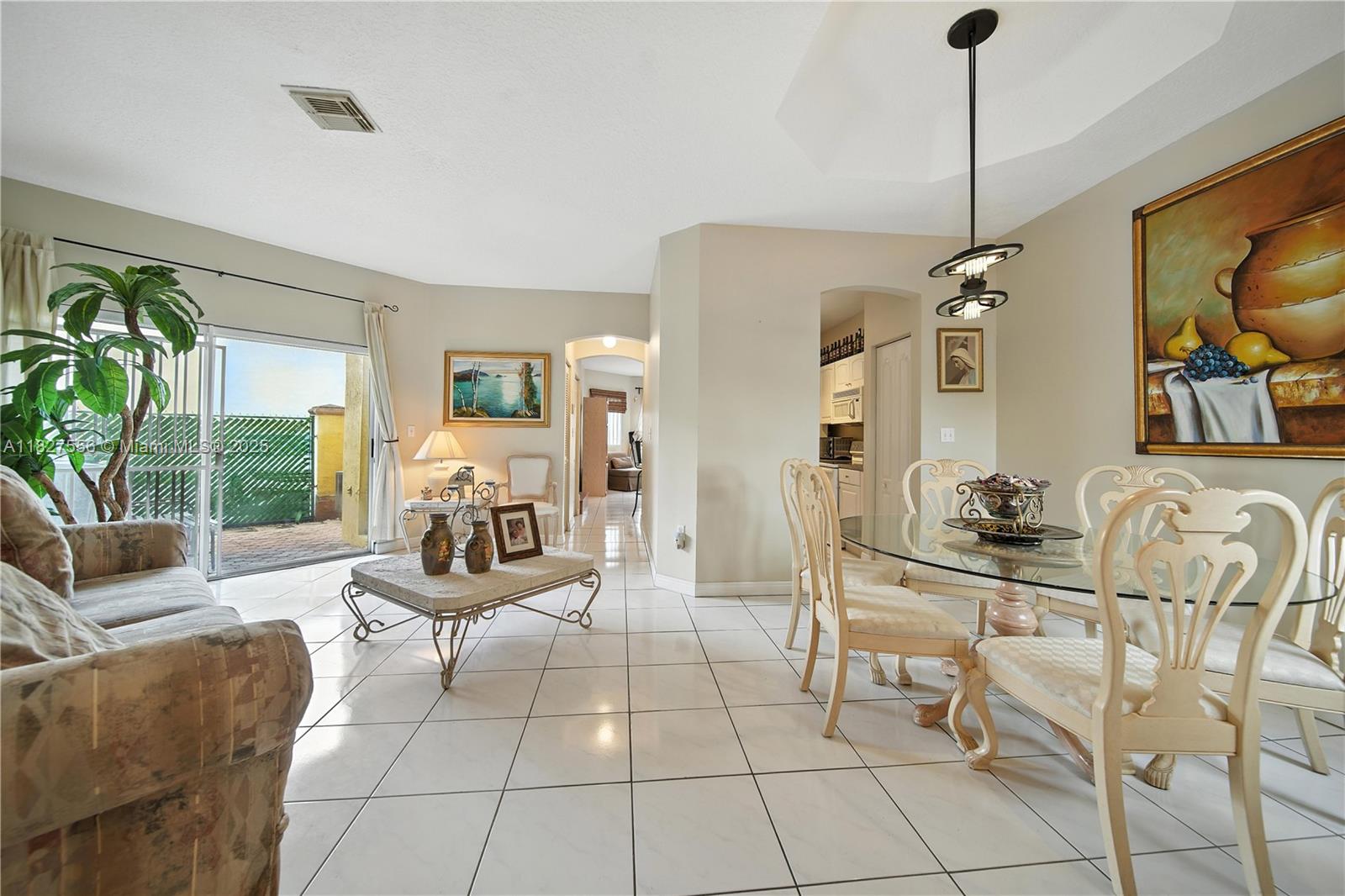 8260 NW 10th St 4