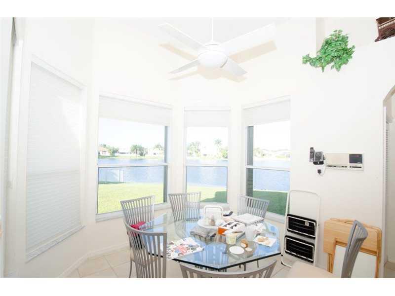 REPLAT OF COUNTRY LAKES S - Residential