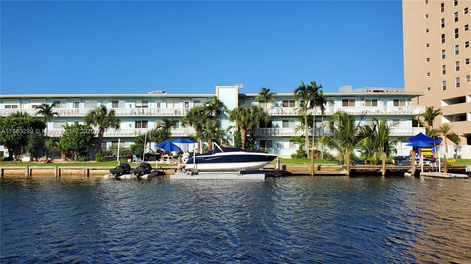 ENVOY NORTH CONDO - Residential Lease