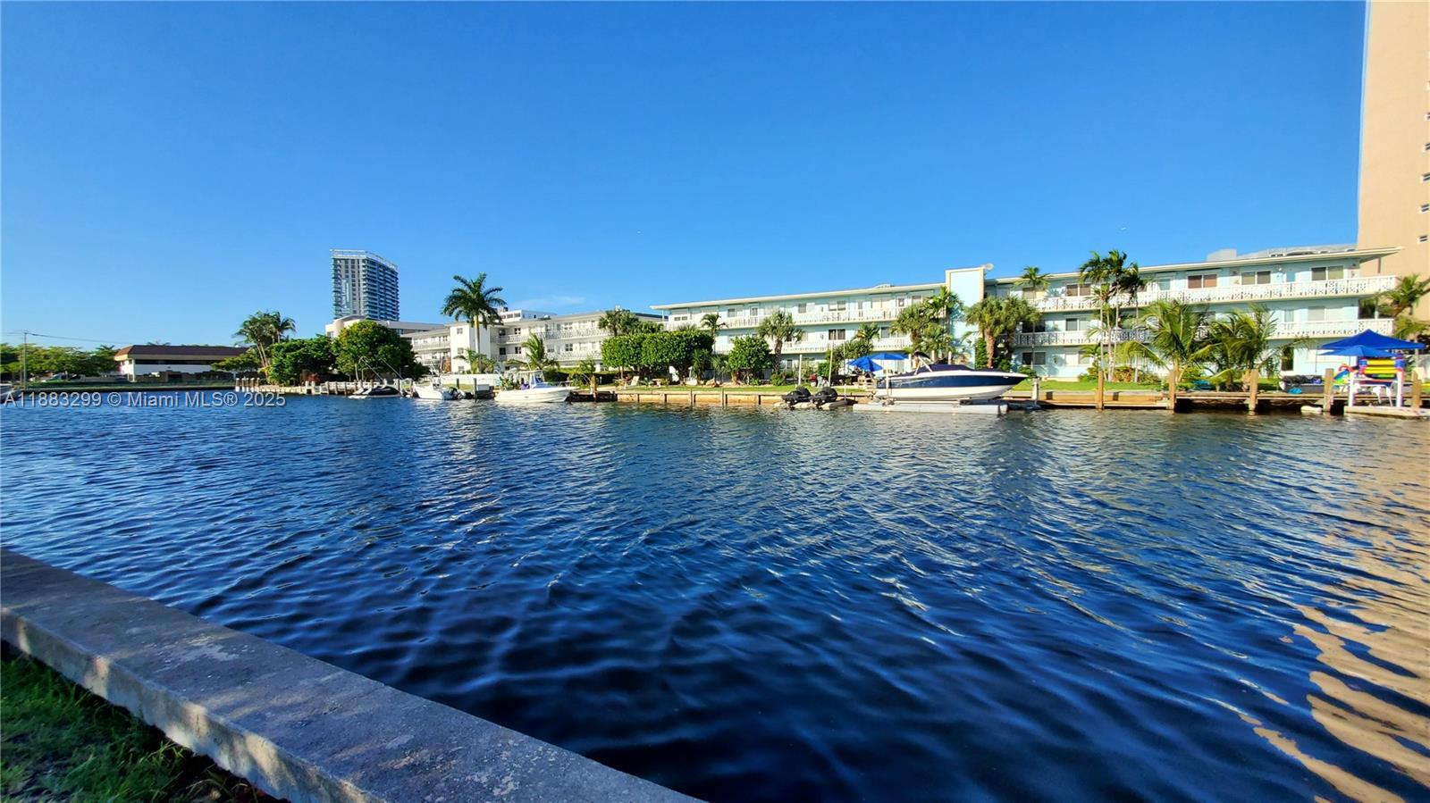 ENVOY NORTH CONDO - Residential Lease