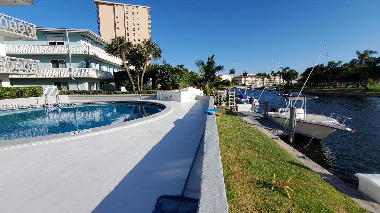 ENVOY NORTH CONDO - Residential Lease