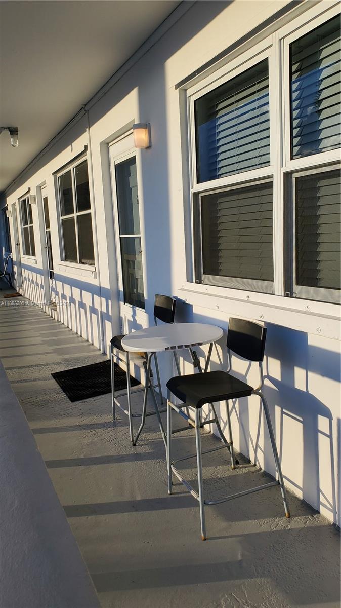 ENVOY NORTH CONDO - Residential Lease