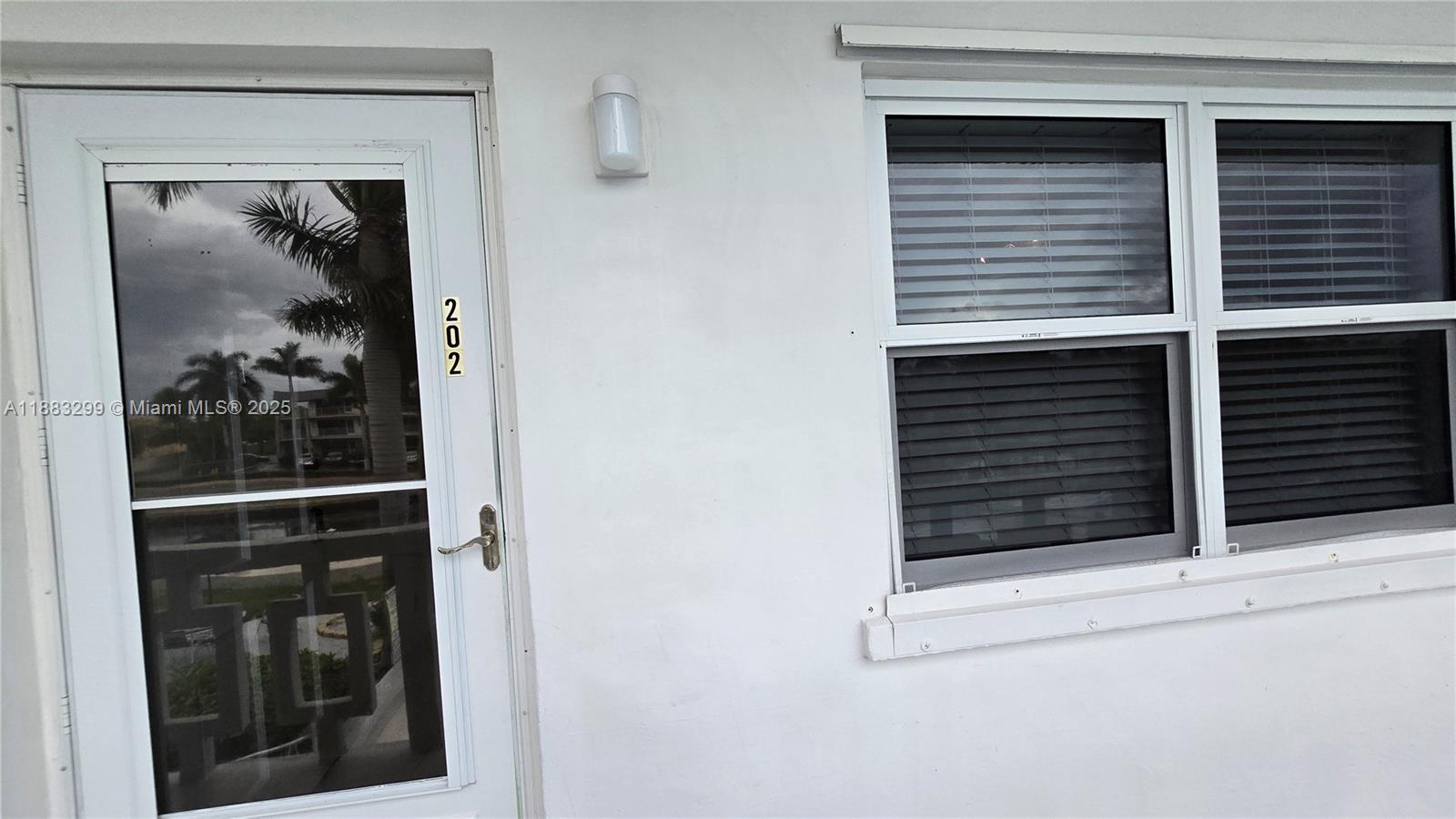 ENVOY NORTH CONDO - Residential Lease