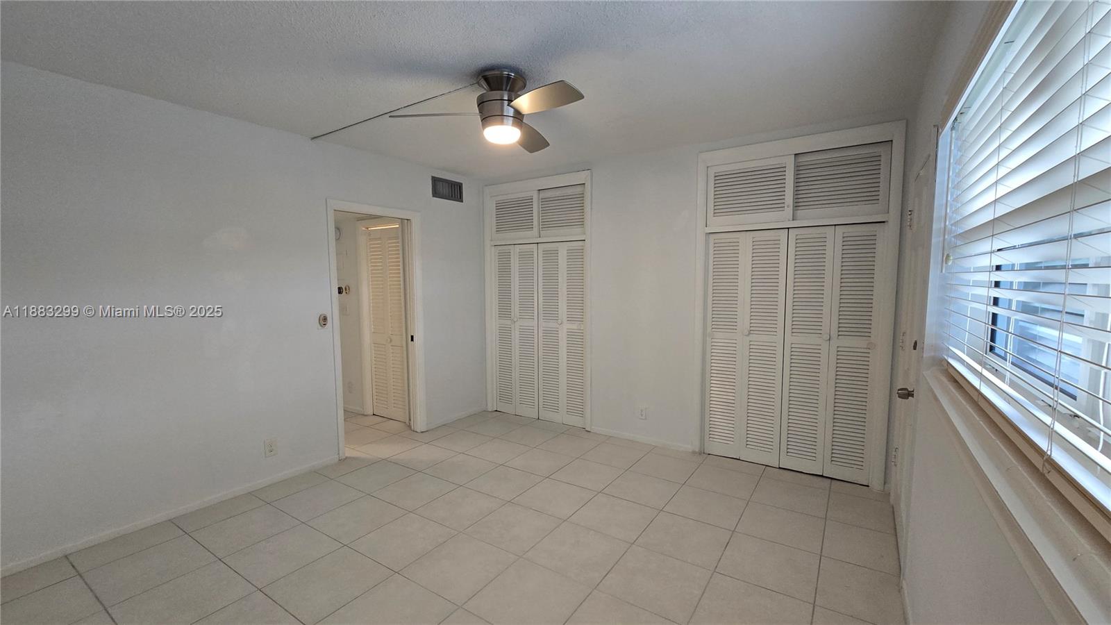 ENVOY NORTH CONDO - Residential Lease