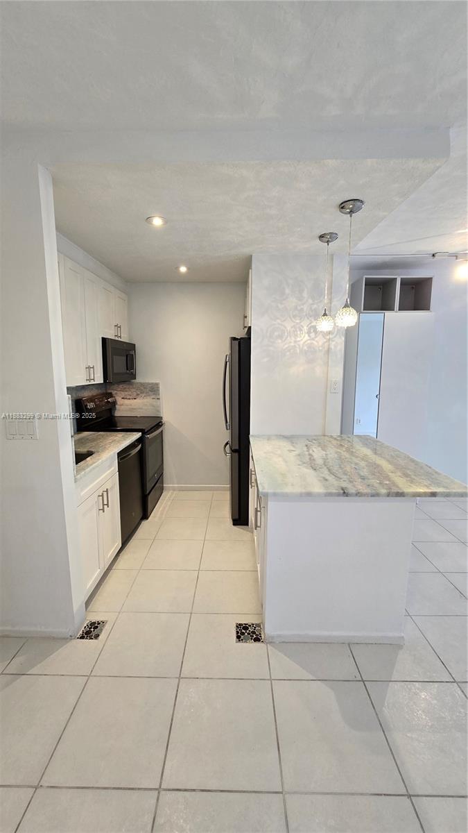 ENVOY NORTH CONDO - Residential Lease