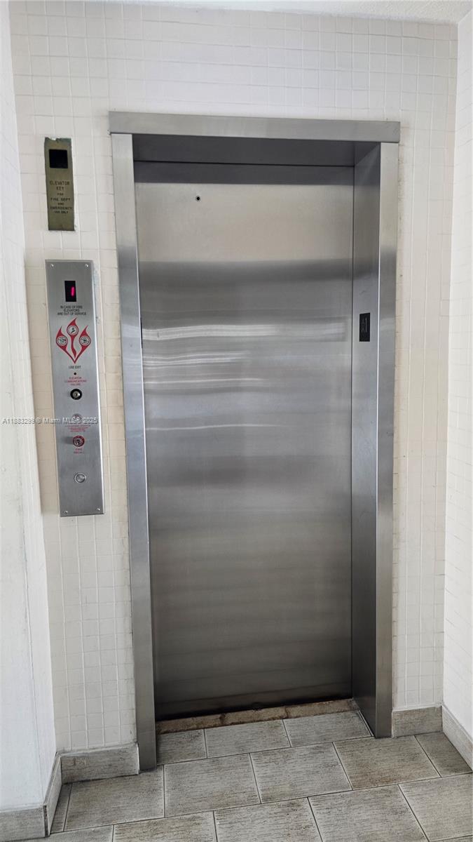 ENVOY NORTH CONDO - Residential Lease