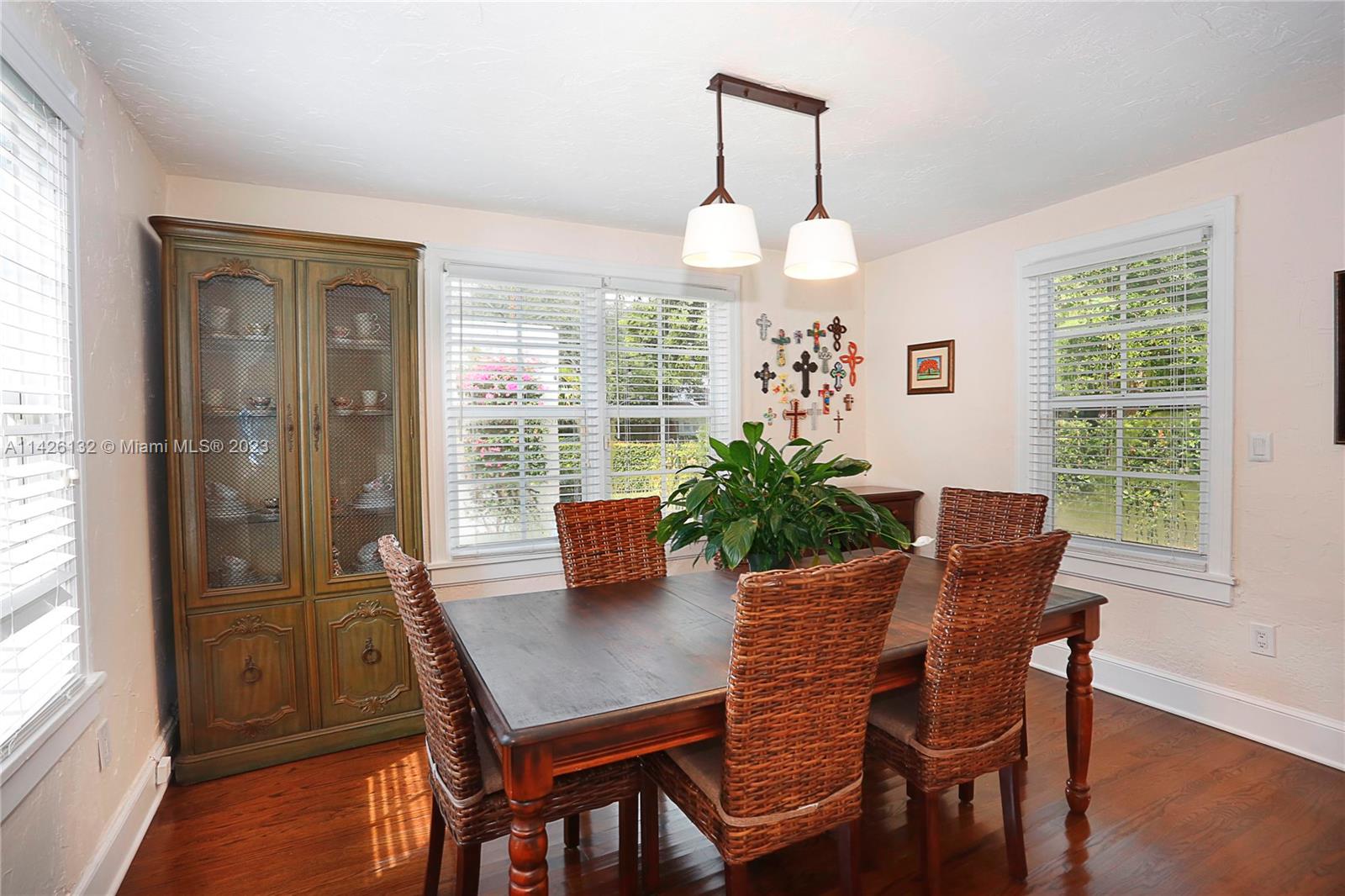 C GAB GRANADA SEC - Residential Lease