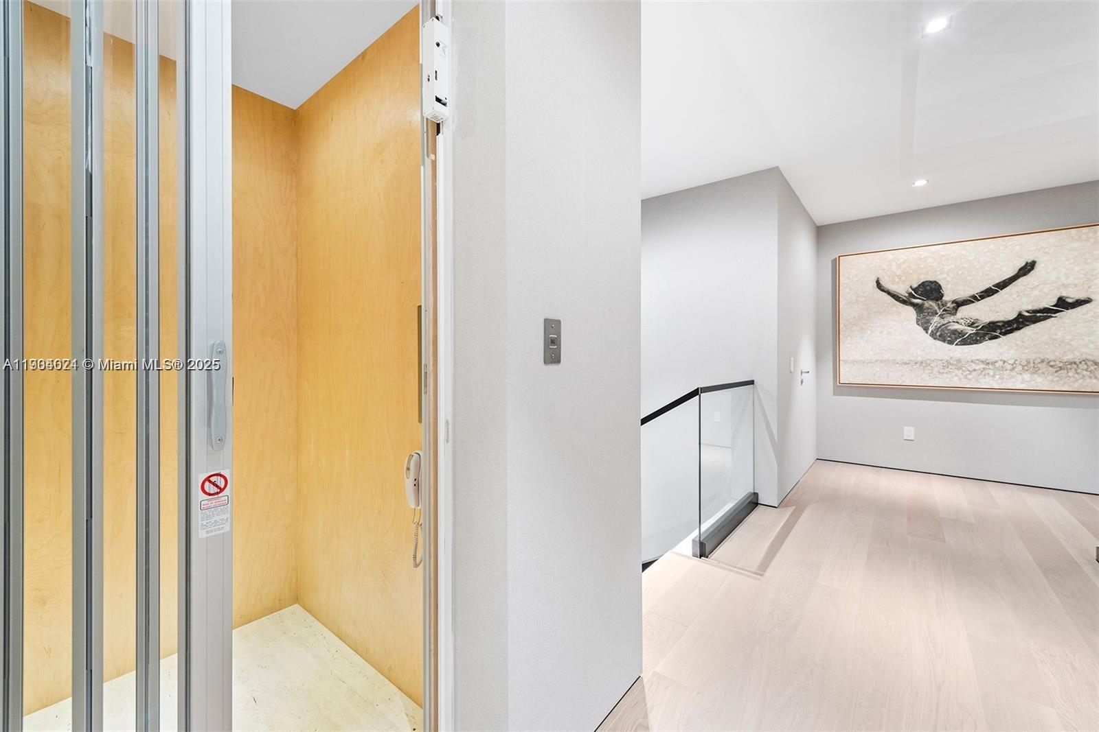 SAN MARINO ISLAND - Residential Lease