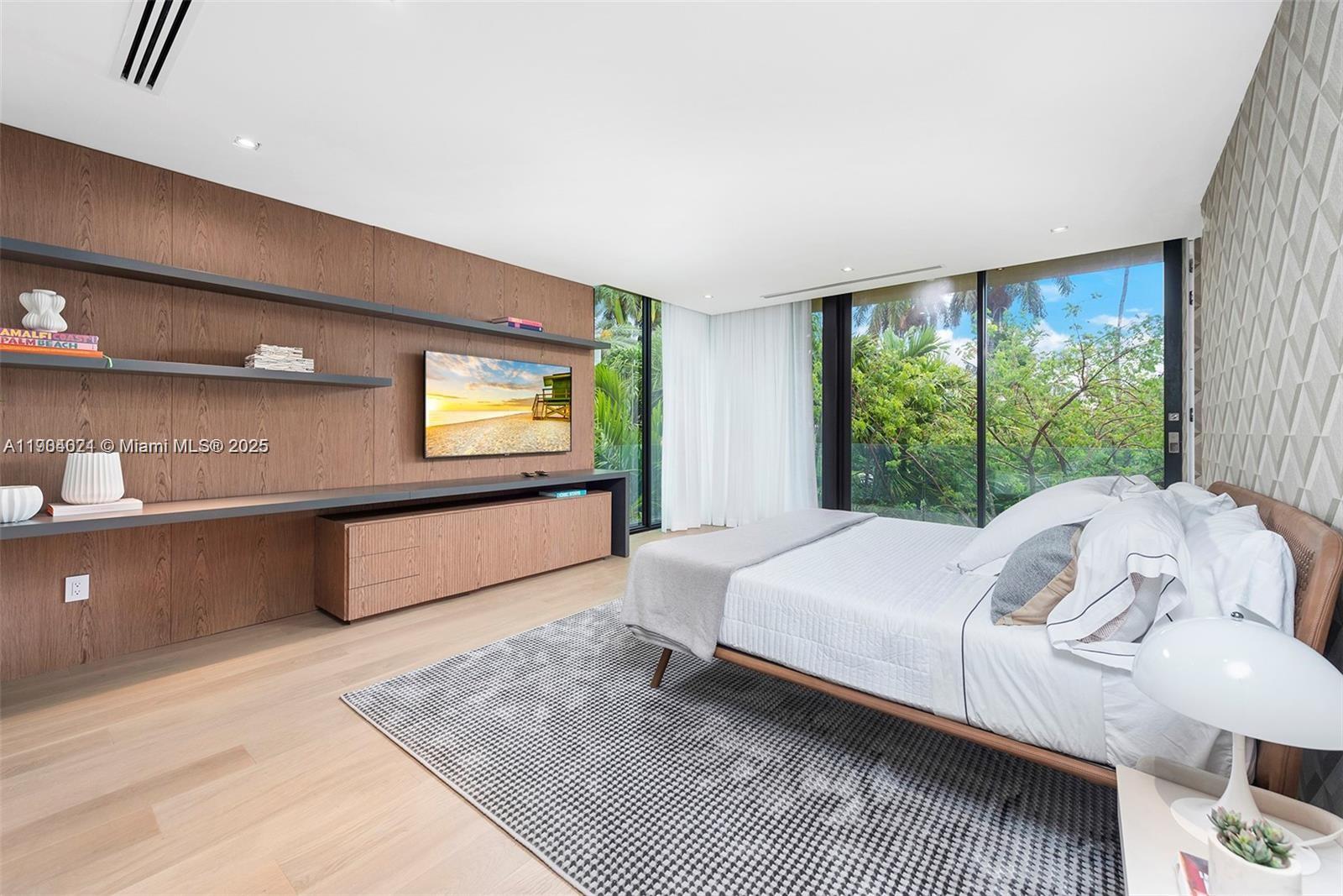 SAN MARINO ISLAND - Residential Lease