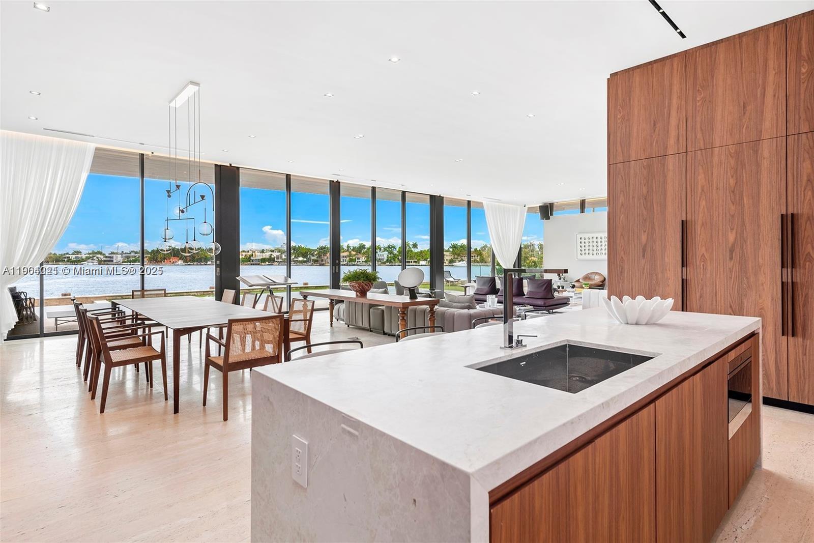 SAN MARINO ISLAND - Residential Lease