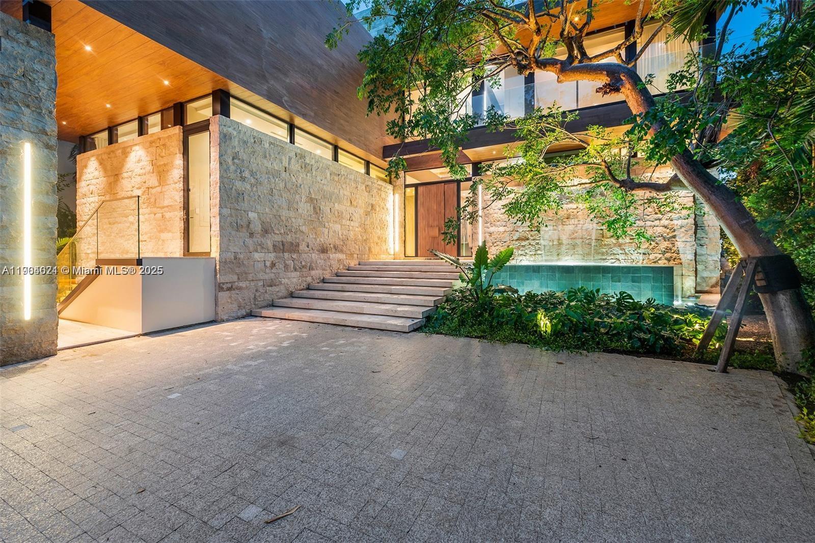 SAN MARINO ISLAND - Residential Lease