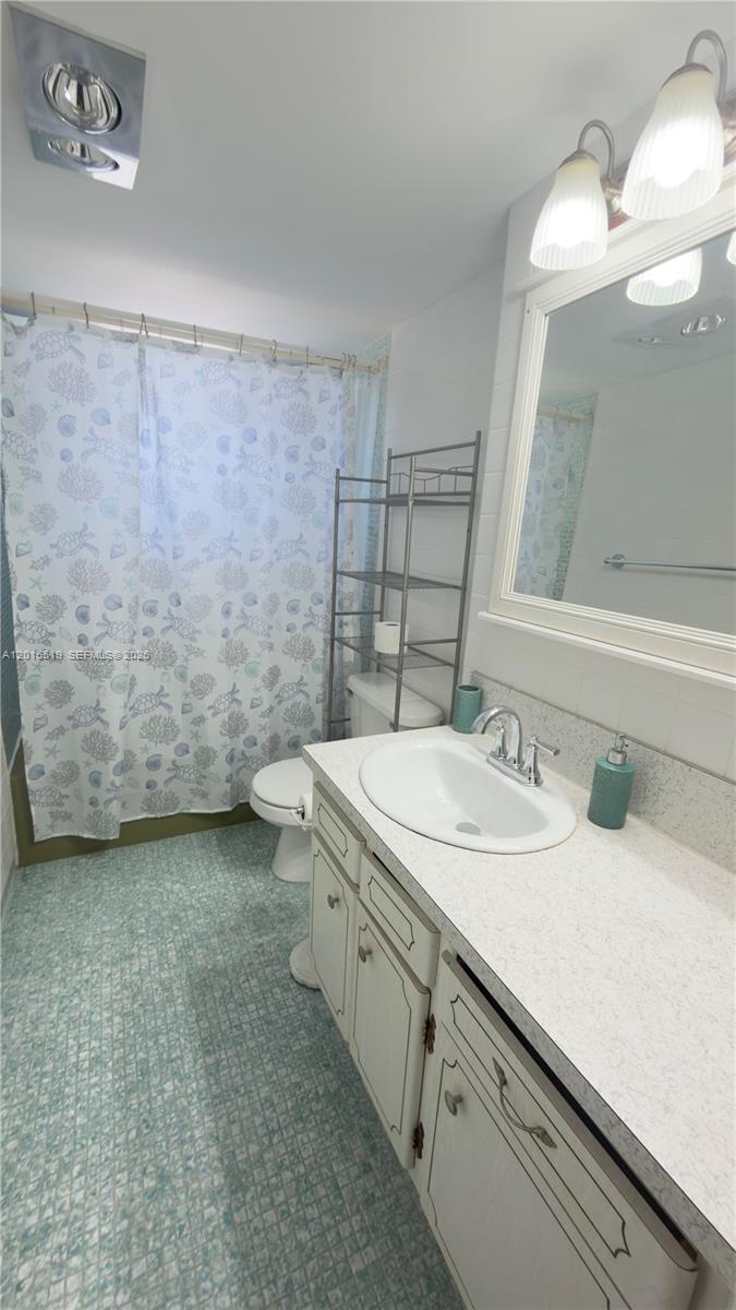 BISC LAKE GARDENS NO 2 BL - Residential Lease