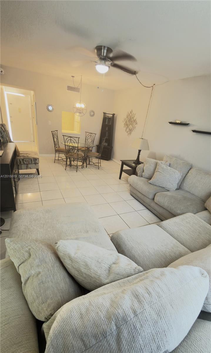 BISC LAKE GARDENS NO 2 BL - Residential Lease