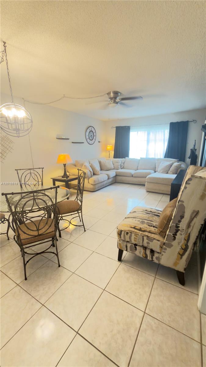 BISC LAKE GARDENS NO 2 BL - Residential Lease
