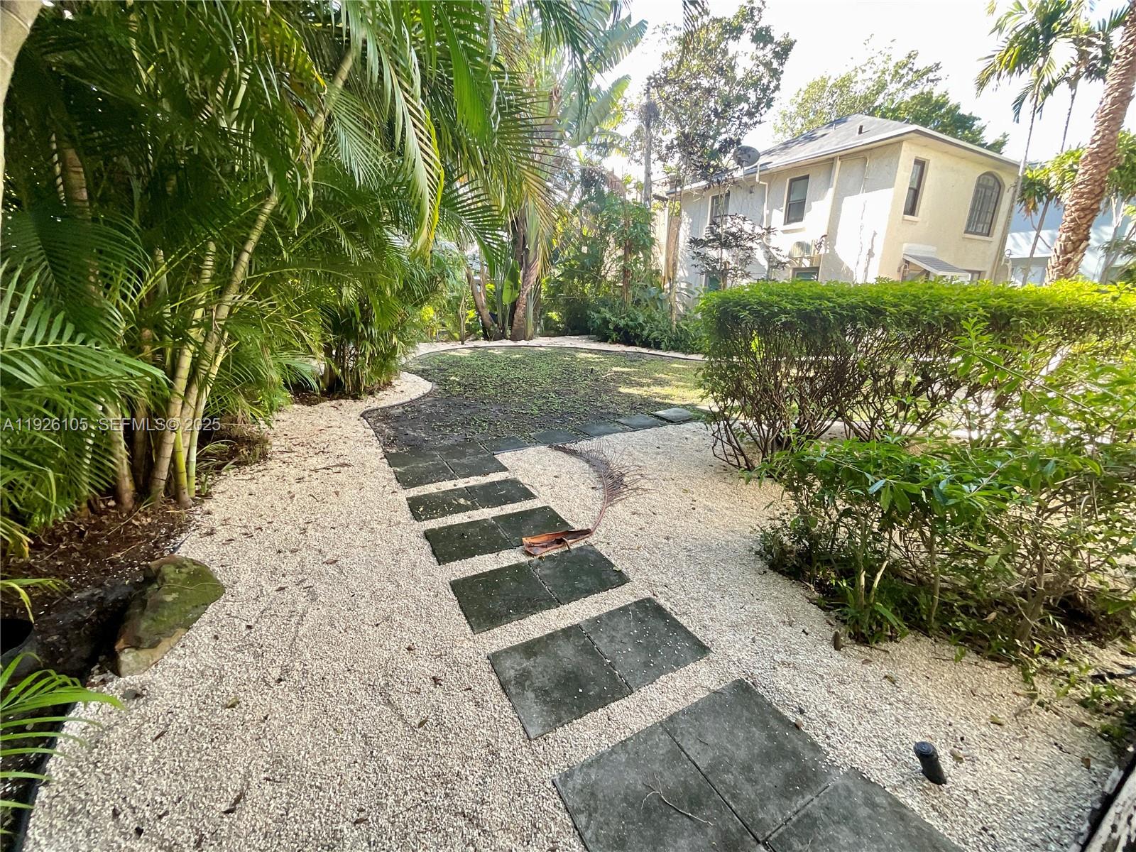 VICTORIA PARK CORR AMEN P - Residential Lease