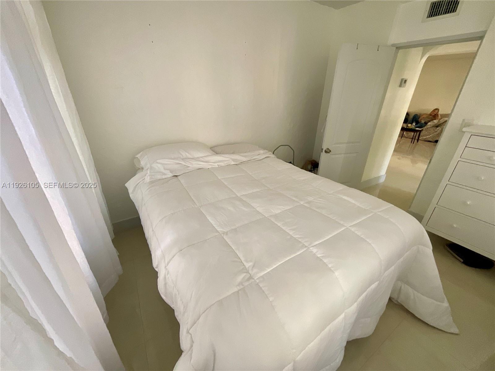 VICTORIA PARK CORR AMEN P - Residential Lease