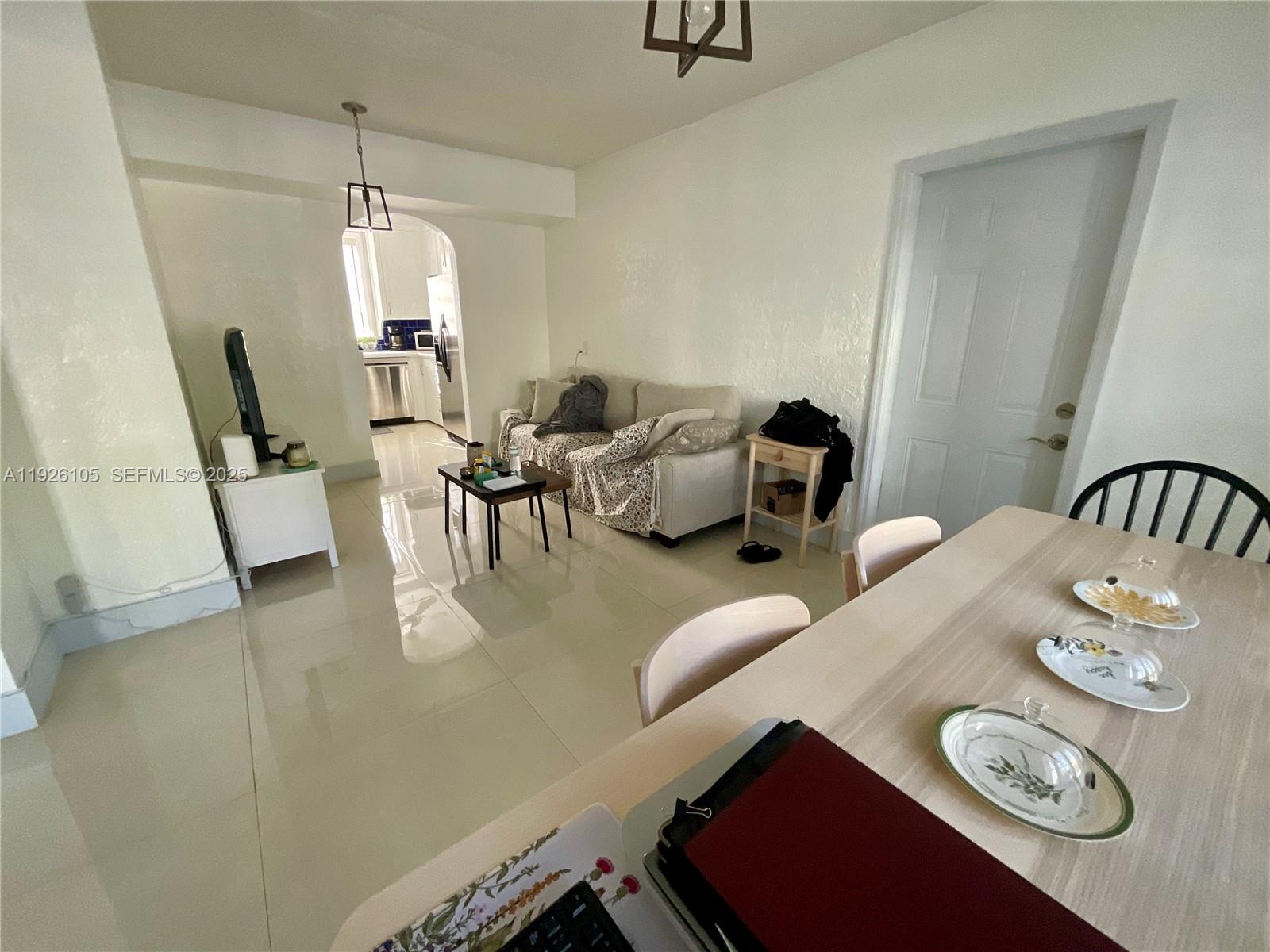 VICTORIA PARK CORR AMEN P - Residential Lease