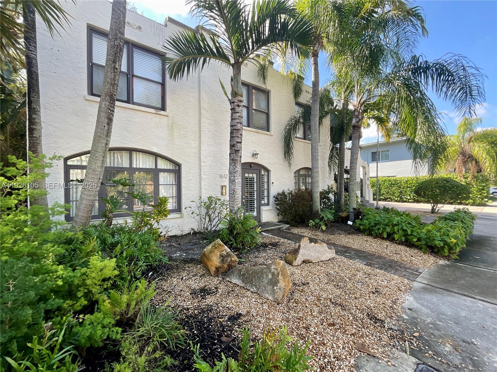 VICTORIA PARK CORR AMEN P - Residential Lease