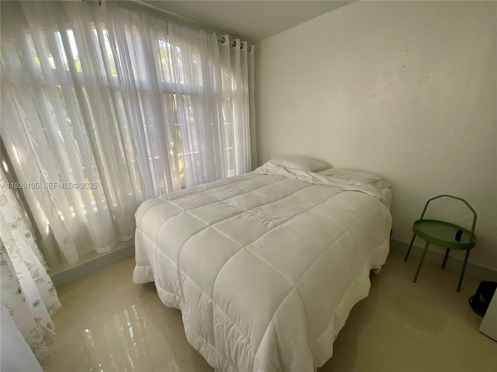 VICTORIA PARK CORR AMEN P - Residential Lease