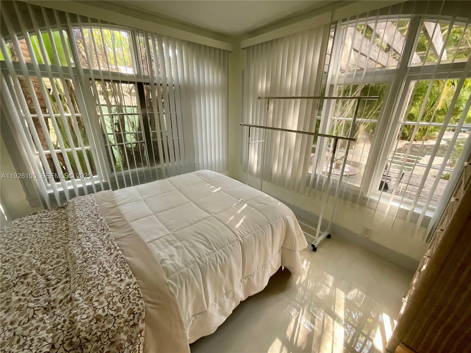 VICTORIA PARK CORR AMEN P - Residential Lease