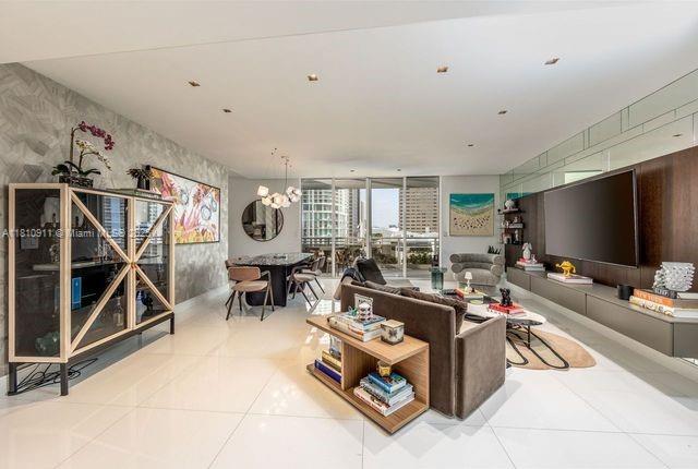901 Brickell Key Blvd 906